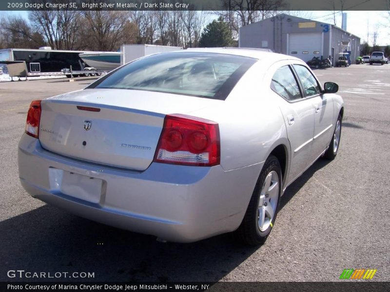 Bright Silver Metallic / Dark Slate Gray 2009 Dodge Charger SE