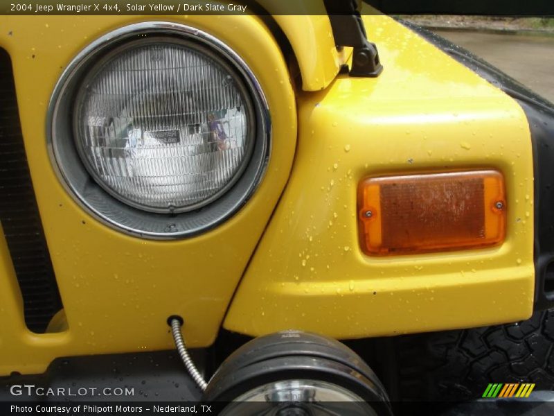 Solar Yellow / Dark Slate Gray 2004 Jeep Wrangler X 4x4