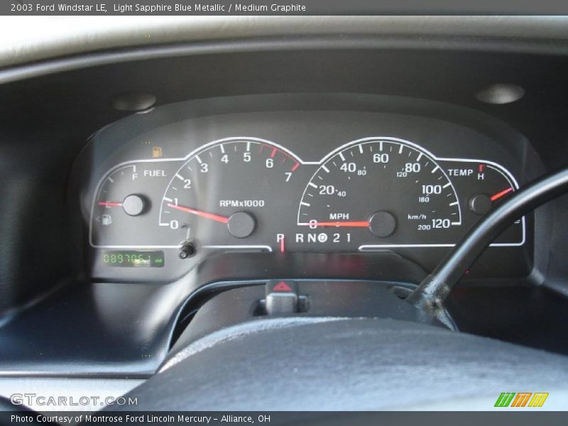 Light Sapphire Blue Metallic / Medium Graphite 2003 Ford Windstar LE