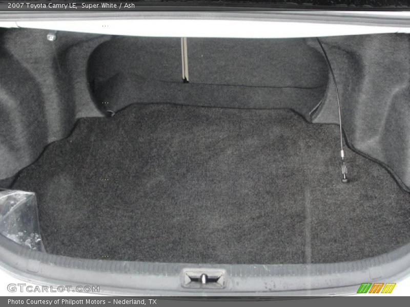 Super White / Ash 2007 Toyota Camry LE