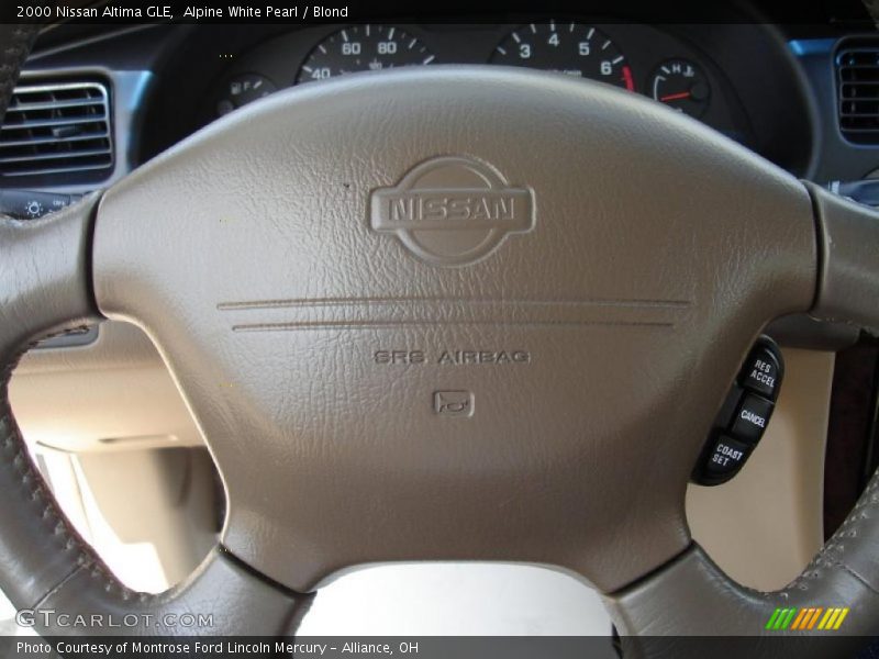 Alpine White Pearl / Blond 2000 Nissan Altima GLE