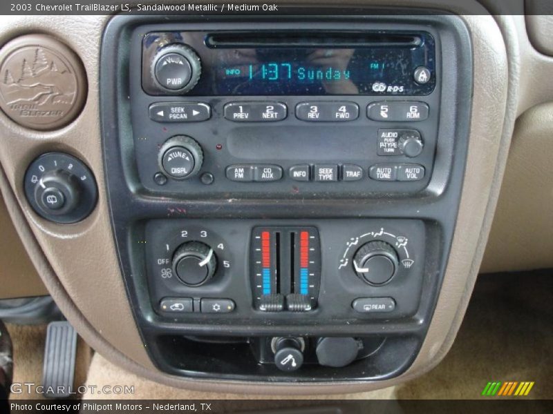 Sandalwood Metallic / Medium Oak 2003 Chevrolet TrailBlazer LS