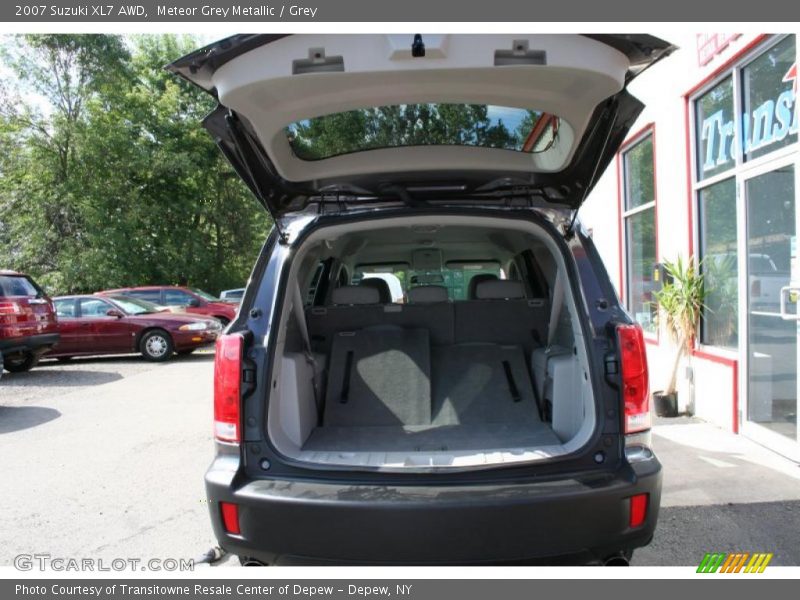 Meteor Grey Metallic / Grey 2007 Suzuki XL7 AWD