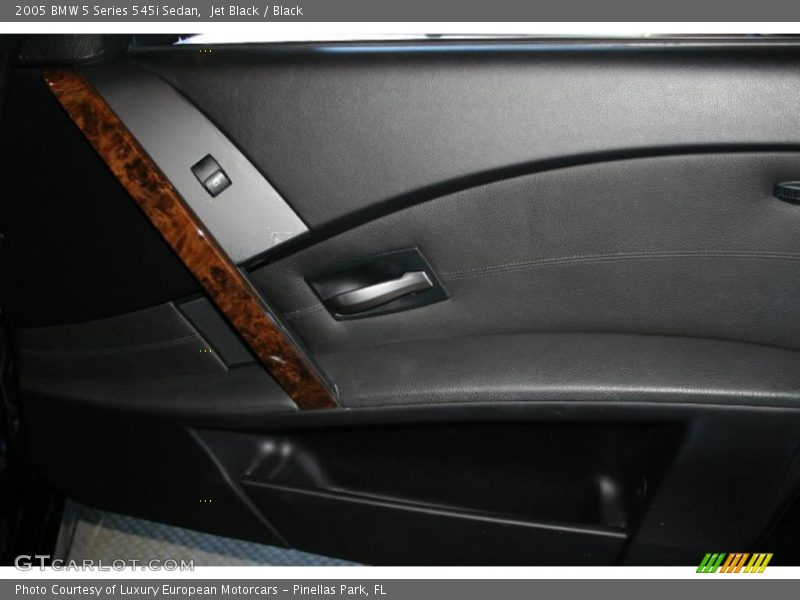Jet Black / Black 2005 BMW 5 Series 545i Sedan