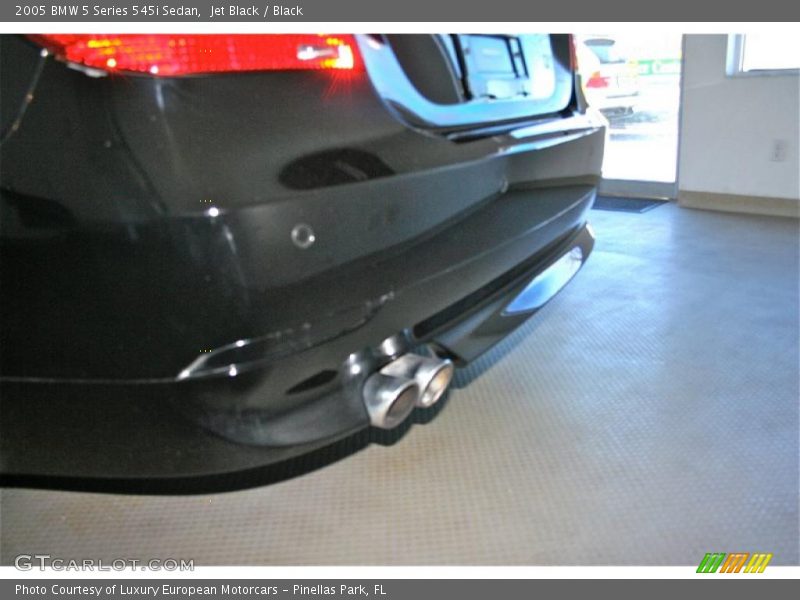 Jet Black / Black 2005 BMW 5 Series 545i Sedan