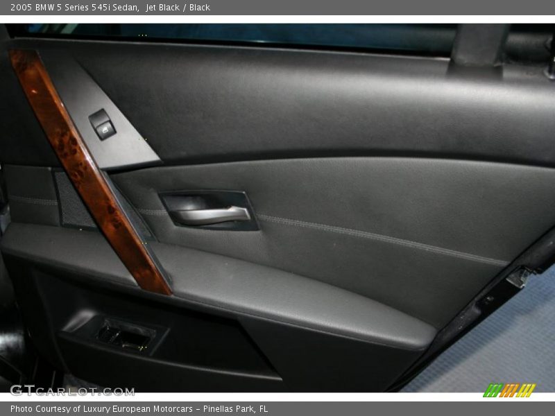 Jet Black / Black 2005 BMW 5 Series 545i Sedan