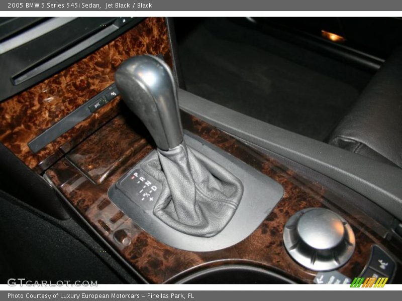 Jet Black / Black 2005 BMW 5 Series 545i Sedan