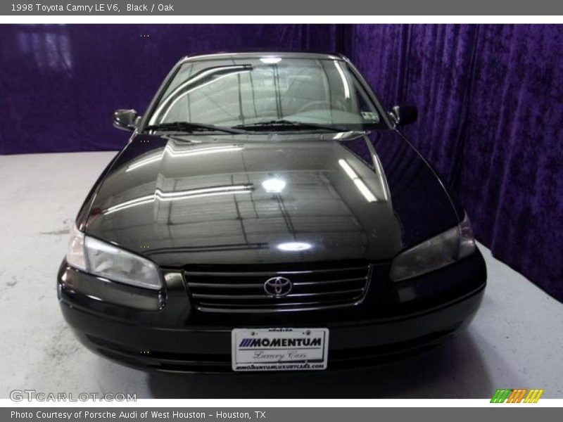 Black / Oak 1998 Toyota Camry LE V6