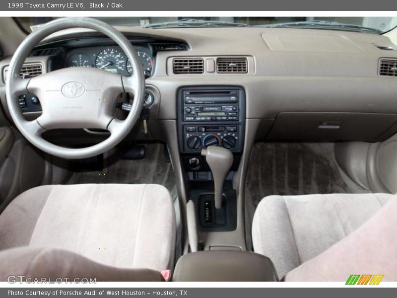 Black / Oak 1998 Toyota Camry LE V6
