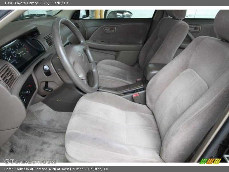 Black / Oak 1998 Toyota Camry LE V6