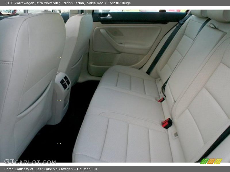 Salsa Red / Cornsilk Beige 2010 Volkswagen Jetta Wolfsburg Edition Sedan