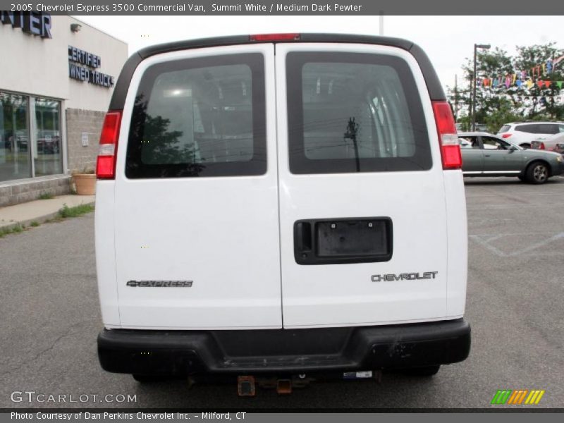 Summit White / Medium Dark Pewter 2005 Chevrolet Express 3500 Commercial Van