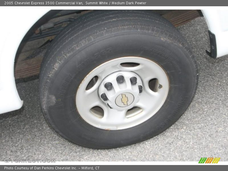 Summit White / Medium Dark Pewter 2005 Chevrolet Express 3500 Commercial Van