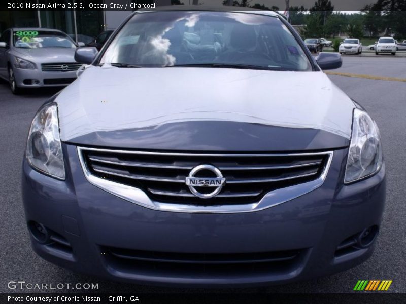 Ocean Gray / Charcoal 2010 Nissan Altima 2.5 S
