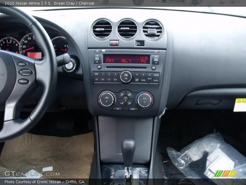 Ocean Gray / Charcoal 2010 Nissan Altima 2.5 S