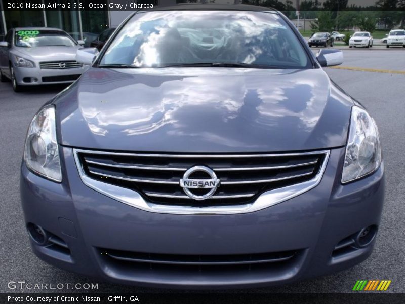 Ocean Gray / Charcoal 2010 Nissan Altima 2.5 S