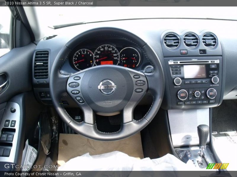 Super Black / Charcoal 2010 Nissan Altima 3.5 SR