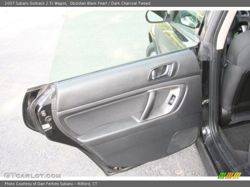 Obsidian Black Pearl / Dark Charcoal Tweed 2007 Subaru Outback 2.5i Wagon