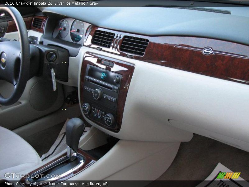 Silver Ice Metallic / Gray 2010 Chevrolet Impala LS