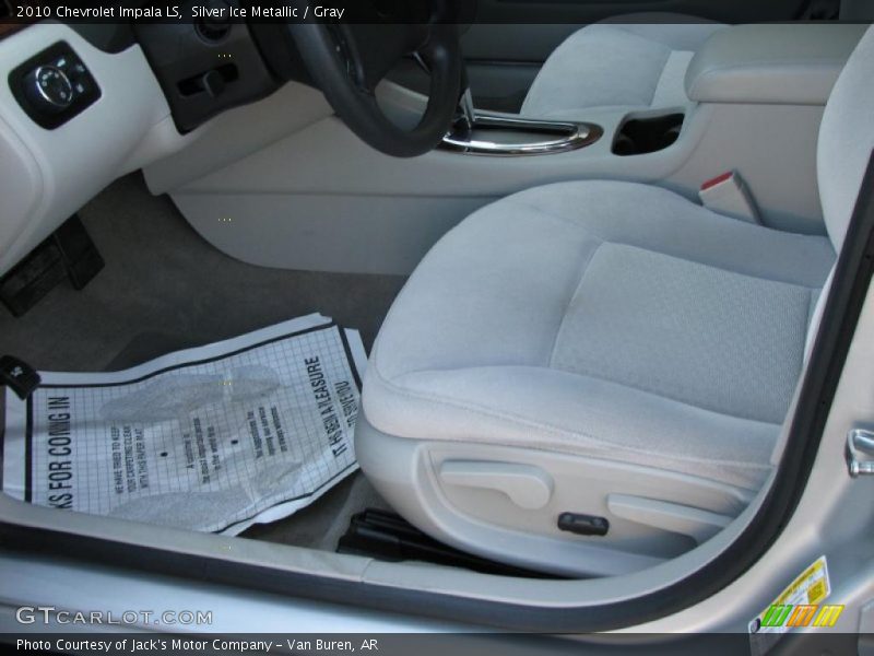 Silver Ice Metallic / Gray 2010 Chevrolet Impala LS