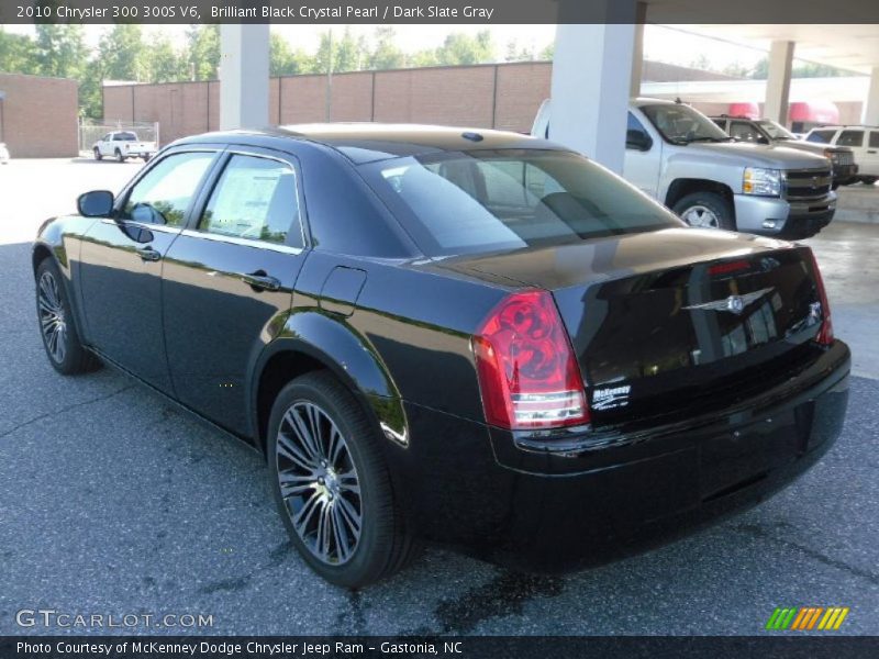 Brilliant Black Crystal Pearl / Dark Slate Gray 2010 Chrysler 300 300S V6