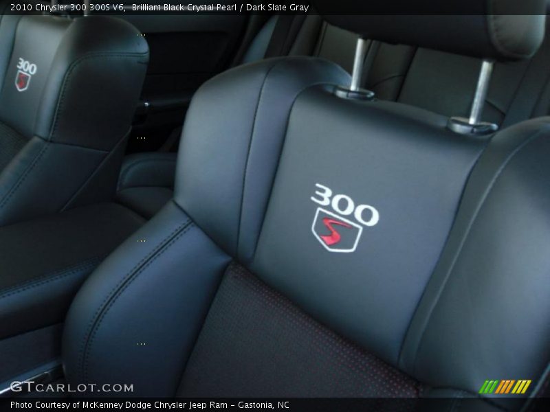 Brilliant Black Crystal Pearl / Dark Slate Gray 2010 Chrysler 300 300S V6