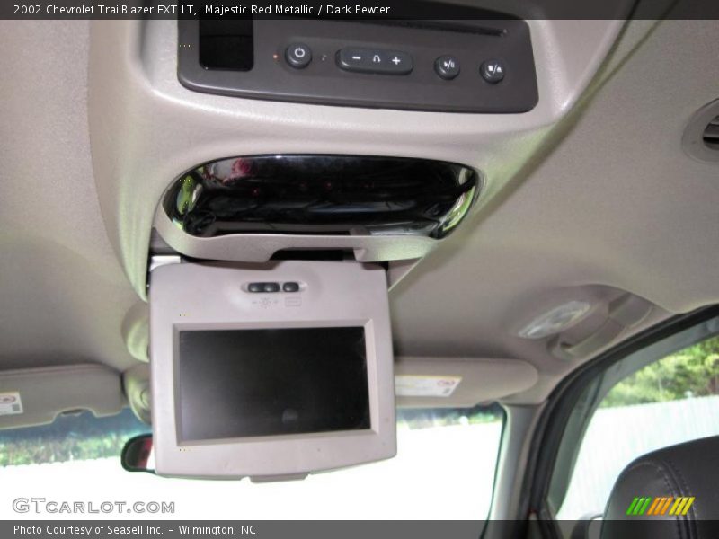 Majestic Red Metallic / Dark Pewter 2002 Chevrolet TrailBlazer EXT LT