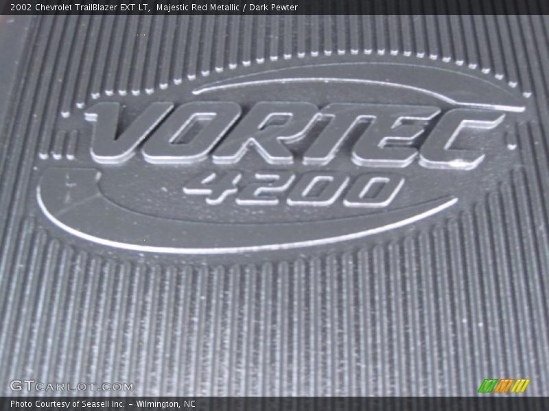 Majestic Red Metallic / Dark Pewter 2002 Chevrolet TrailBlazer EXT LT