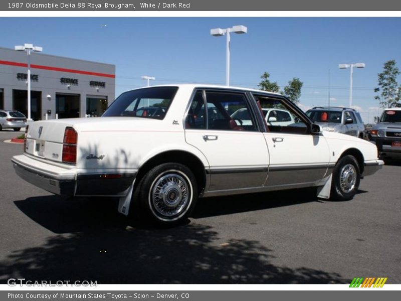 White / Dark Red 1987 Oldsmobile Delta 88 Royal Brougham