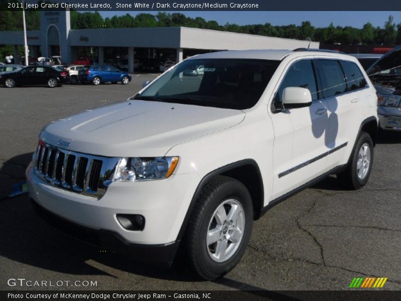 Stone White / Dark Graystone/Medium Graystone 2011 Jeep Grand Cherokee Laredo