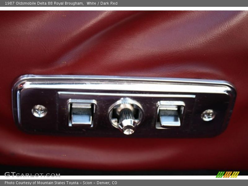White / Dark Red 1987 Oldsmobile Delta 88 Royal Brougham