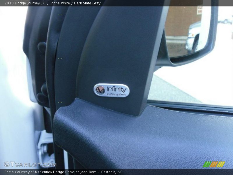 Stone White / Dark Slate Gray 2010 Dodge Journey SXT
