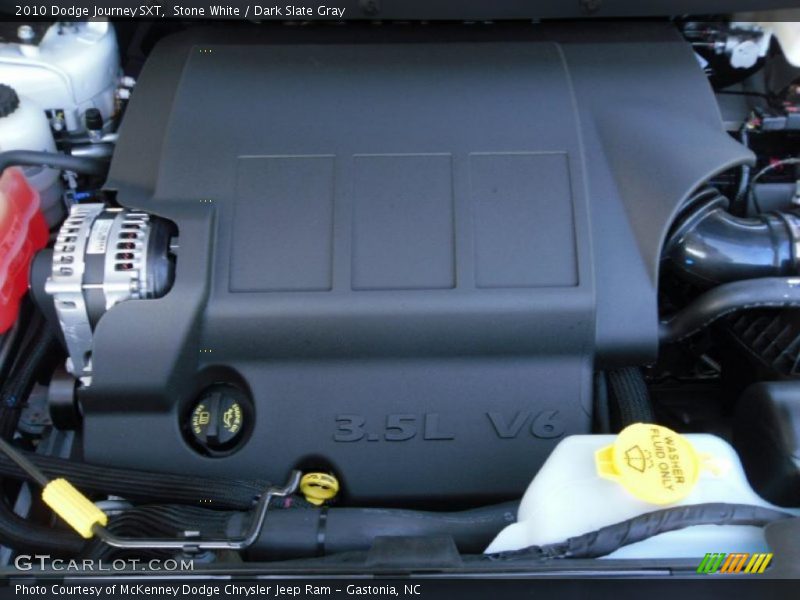 Stone White / Dark Slate Gray 2010 Dodge Journey SXT