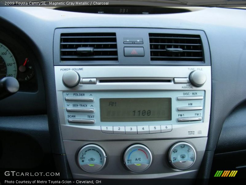 Magnetic Gray Metallic / Charcoal 2009 Toyota Camry SE