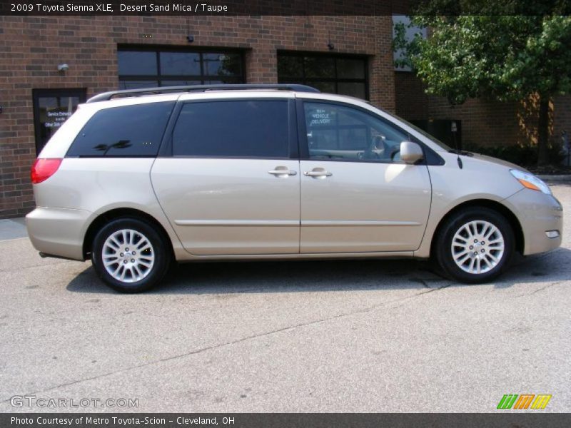 Desert Sand Mica / Taupe 2009 Toyota Sienna XLE