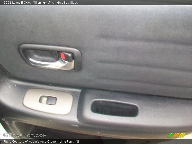 Millennium Silver Metallic / Black 2002 Lexus IS 300