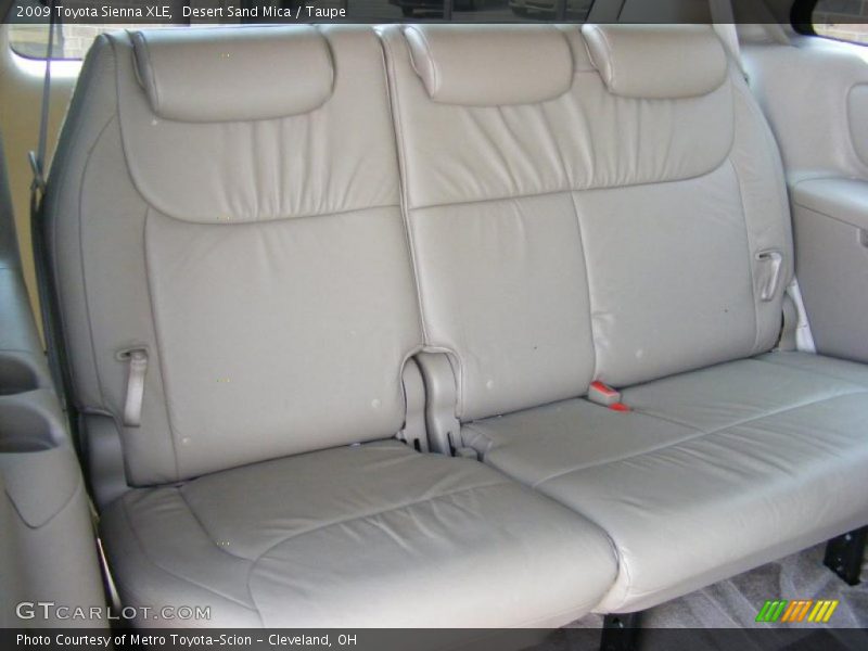Desert Sand Mica / Taupe 2009 Toyota Sienna XLE