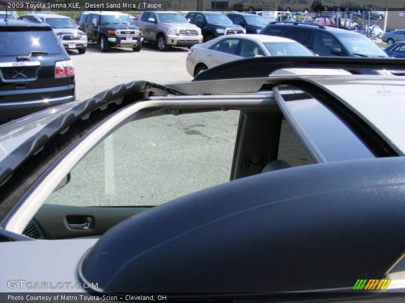 Desert Sand Mica / Taupe 2009 Toyota Sienna XLE
