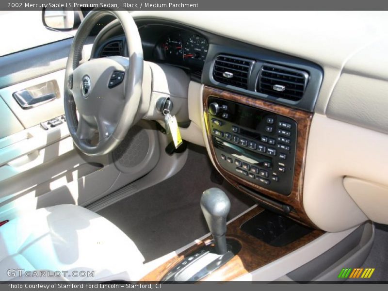 Black / Medium Parchment 2002 Mercury Sable LS Premium Sedan