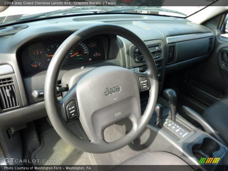 Graphite Metallic / Taupe 2004 Jeep Grand Cherokee Laredo 4x4
