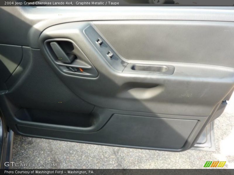 Graphite Metallic / Taupe 2004 Jeep Grand Cherokee Laredo 4x4