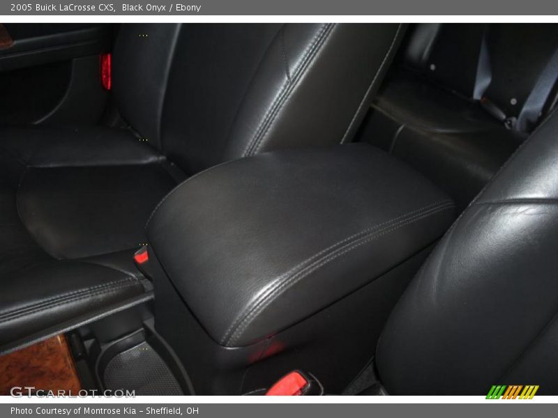 Black Onyx / Ebony 2005 Buick LaCrosse CXS