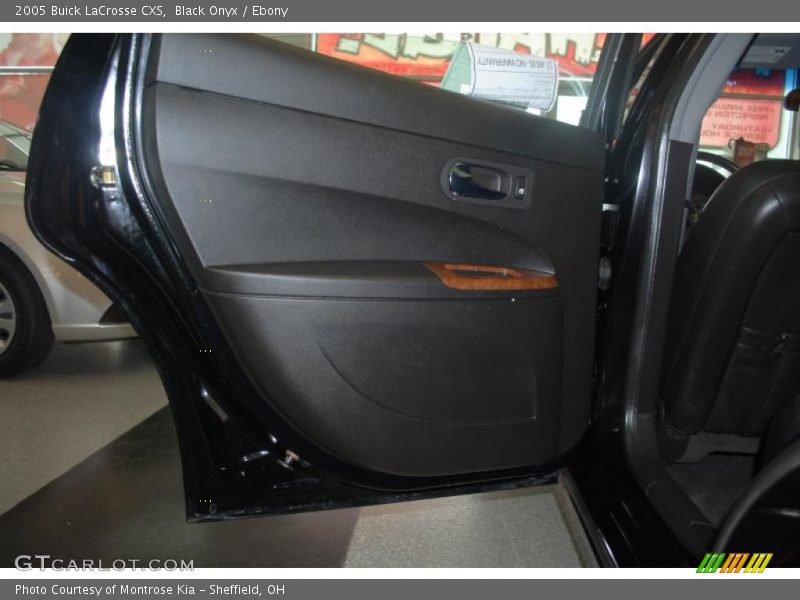 Black Onyx / Ebony 2005 Buick LaCrosse CXS
