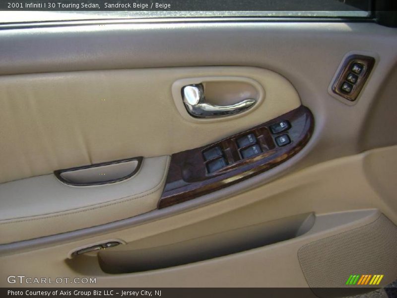 Sandrock Beige / Beige 2001 Infiniti I 30 Touring Sedan