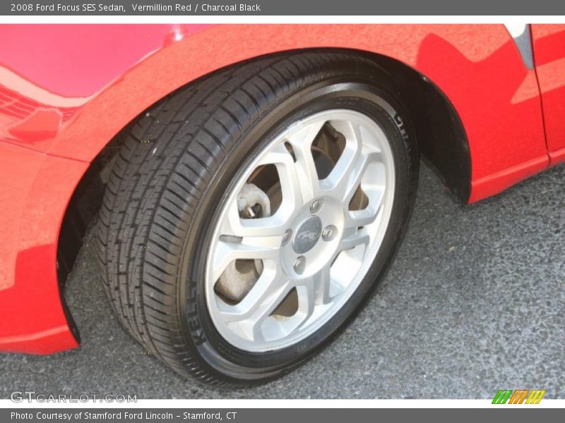 Vermillion Red / Charcoal Black 2008 Ford Focus SES Sedan