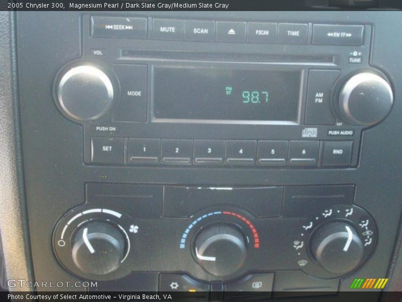 Magnesium Pearl / Dark Slate Gray/Medium Slate Gray 2005 Chrysler 300