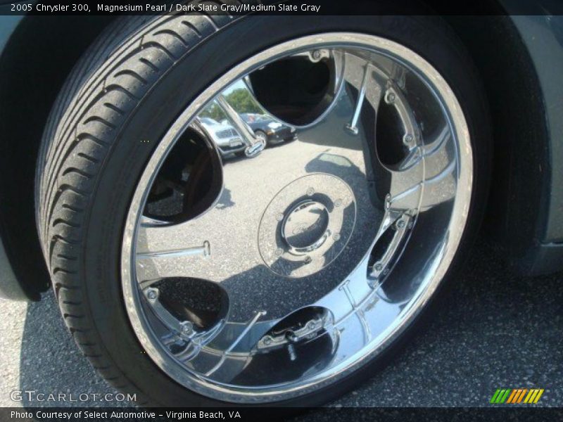 Magnesium Pearl / Dark Slate Gray/Medium Slate Gray 2005 Chrysler 300