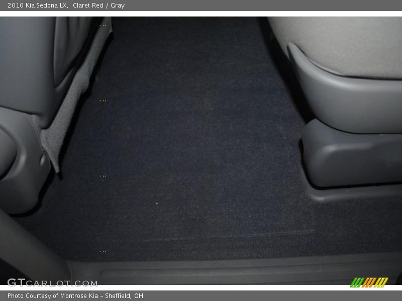 Claret Red / Gray 2010 Kia Sedona LX