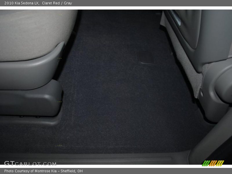 Claret Red / Gray 2010 Kia Sedona LX