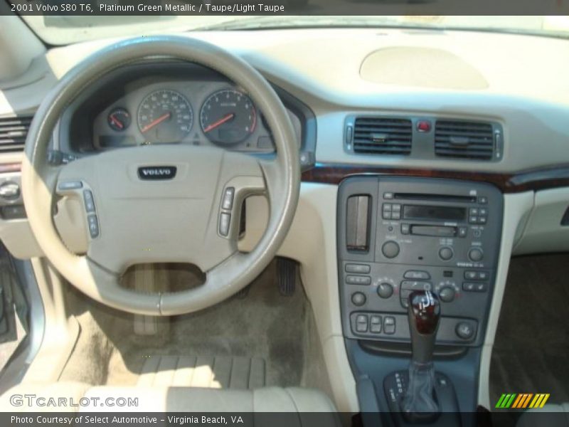 Platinum Green Metallic / Taupe/Light Taupe 2001 Volvo S80 T6
